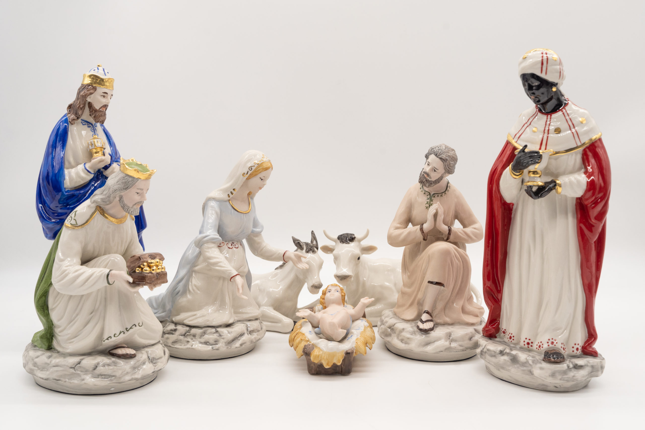 PRESEPE NATALIZIO NATIVITA´ PORCELLANA ORO E BIANCO COMPOSTO DA 8